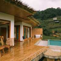 บ้านเจอเขา