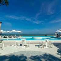 Sundance Day Club ..คลับลับหัวหิน