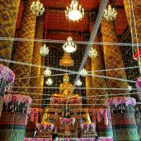 สักการะหลวงพ่อแสน และหลวงพ่อทองคำแห่งวัดหงส์ฯ