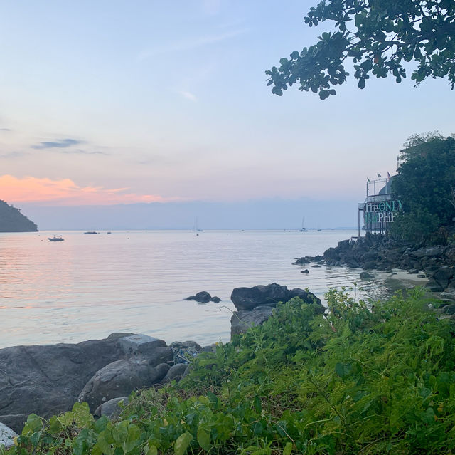 Phi Phi Island – Holiday Paradise with a Vibrant Nightlife