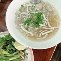 ร้านเด็ดหลวงพระบาง ร้านเก่าแก่ที่ห้ามพลาด 🇱🇦