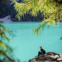 🇮🇹 A crystal blue lake-Lago di Braies