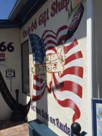 Experience Cars in Real Life Along Route 66 🇺🇸