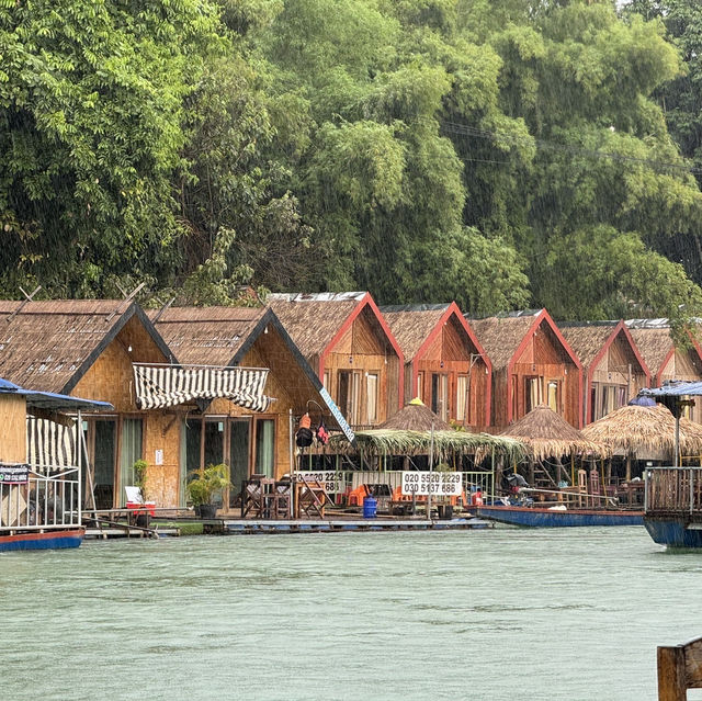 Laos Floating House  (Meuang Feuang)