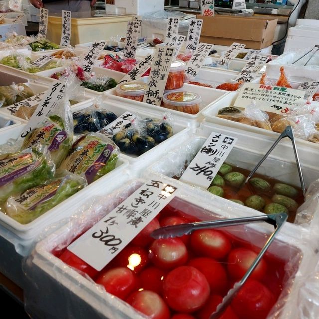 ชมบรรยากาศ ตลาดปลาซึกิจิ 