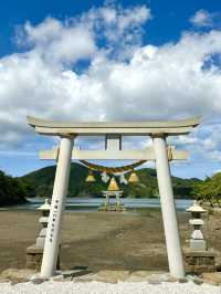 【長崎県】龍神伝説と海中鳥居が神秘的な神社