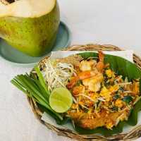 เพลิน Cafe & Restaurant