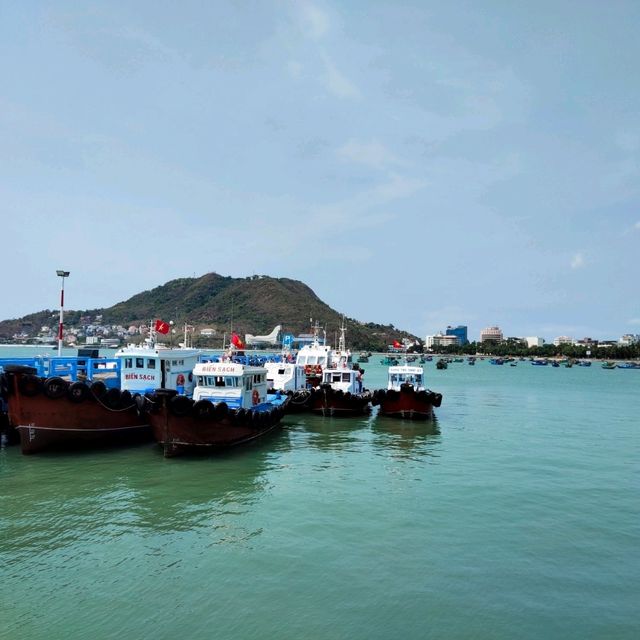 เมืองหวุงเต่า ประเทศเวียดนาม