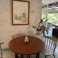 Calm Coffee Space
