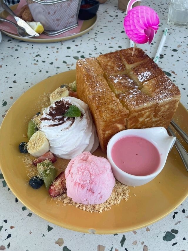 ร้าน Papa Beach พัทยา 