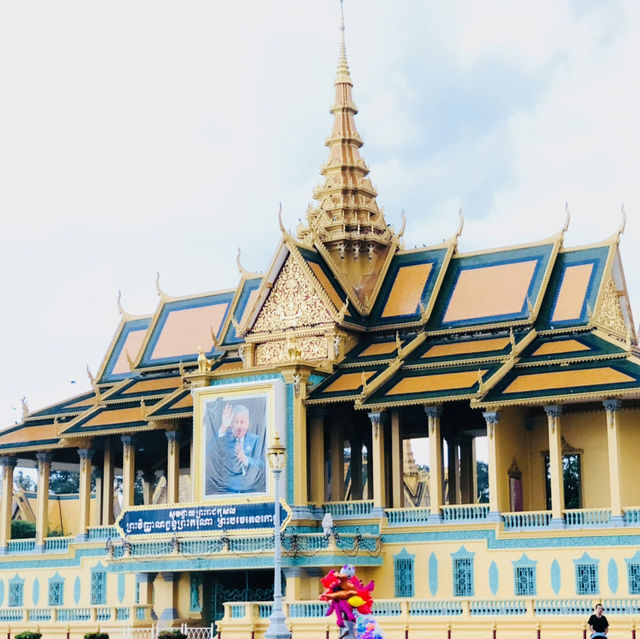 เดินชิวที่กรุงพนมเปญ