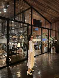 Date Night at The Log Restaurant, HCMC