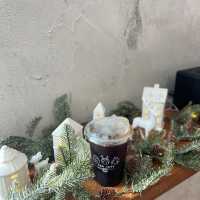คาเฟ่ลับๆในบ้าน