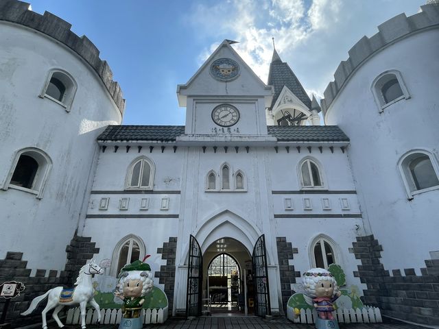 🌟台中之旅：探索審計新村、清景農場與合歡山日出🌟
