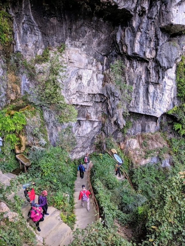 貴州銅仁大峽谷，乘船漂流感受壯闊的山河秀麗