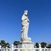 바다와 산 두 풍경을 볼 수 있는 양양 낙산사 