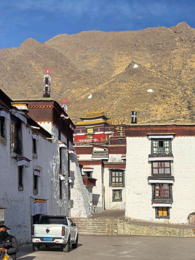 Tashilunpo Monastery in Shigatse