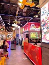 OPPA DAEK ร้านอาหารเกาหลี สีโต๊ะกระแทกตามาก