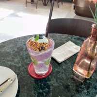 very good cafe