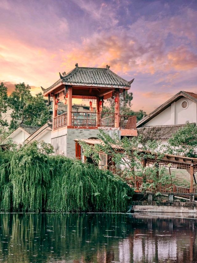 Step Back in Time: Your Ultimate Guide to Luodai Ancient Town!