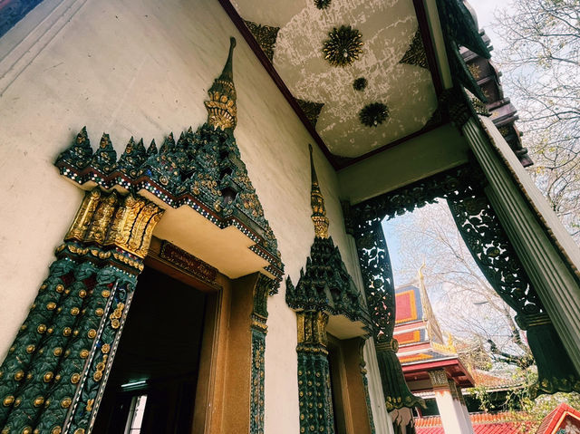 泰國曼谷著名步行街寺廟景點：Wat Khanika Phon，適合拍照打卡觀光旅遊！