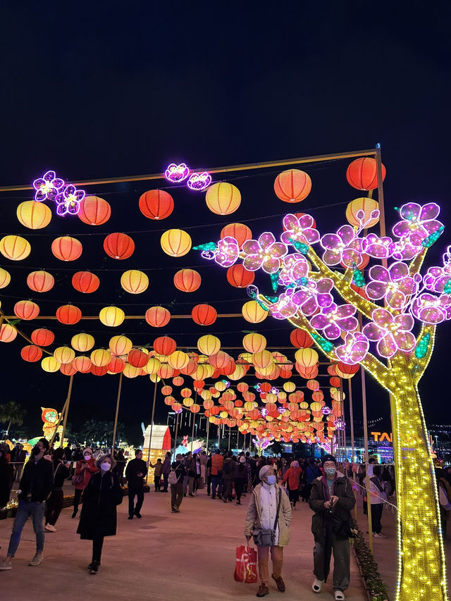 台湾のランタンフェスティバルは感動もん🤩
