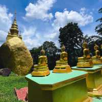 พระธาตุหินนิลเปา