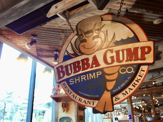 American Vibes & Tasty Fried Chicken at Bubba Gump Shrimp, LaQua
