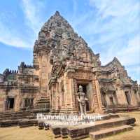 🌋อุทยานปราสาทหินเขาพนมรุ้ง Phanomrung Temple🌋
