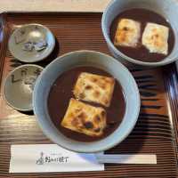おかげ横丁に来たら外せない！赤福のぜんざい🥺💖💖