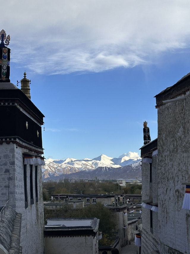 Tibet’s Spiritual Heart 扎什伦布寺 Shigatse