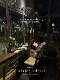 พาไปนั่งอ่านหนังสือในร้านที่หอมชามาก!