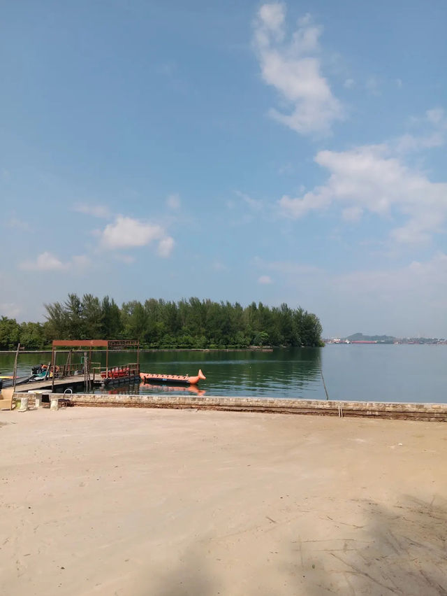 HARRIS Resort Waterfront Batam