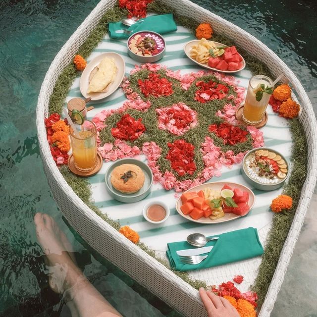 a spacious and good eatery