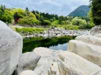 【寝覚の床】木曽川の流れで花崗岩が深く削られた景勝地