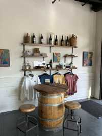 베인브리지 섬의 와인 테이스팅 룸, Fletcher Bay Winery!