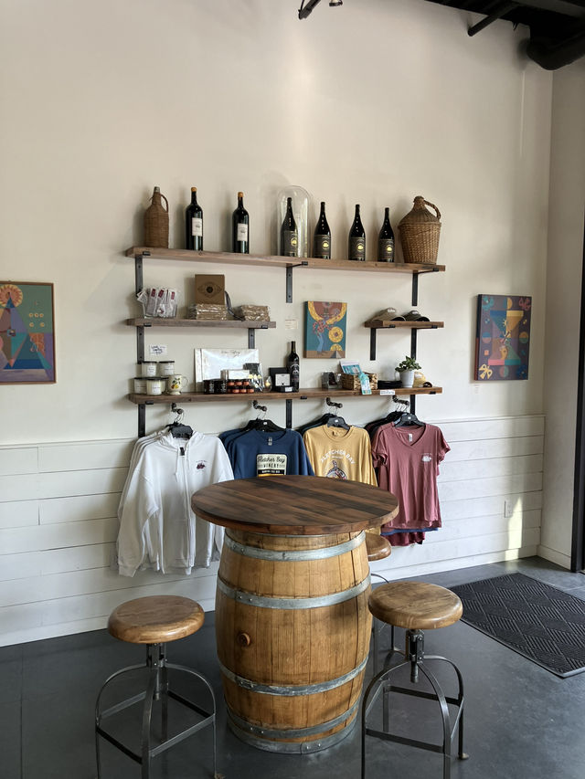 베인브리지 섬의 와인 테이스팅 룸, Fletcher Bay Winery!