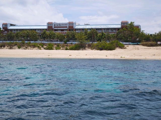 #藍鯨號海底觀光半潛艇-屏東縣琉球鄉