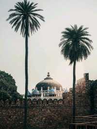 Isa Khan’s Tomb: A Hidden Jewel in the Shadow of Mughal Grandeur