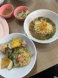 ร้านเซี้ยงบะหมี่ กำแพงเพชร
