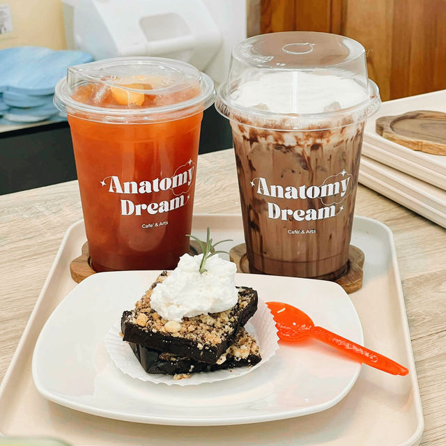 Anatomy Dream เป็นโฮมคาเฟ่เล็กๆ เมืองน่าน