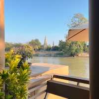 คาเฟ่เรือนไทยริมน้ำอยุธยา