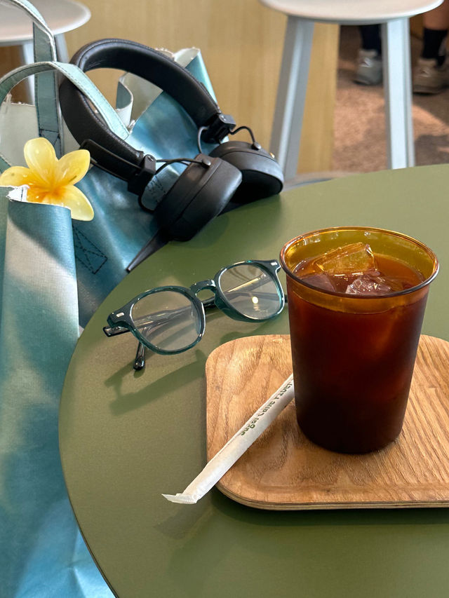 จิบกาแฟชิลๆที่ @ROASTIV 