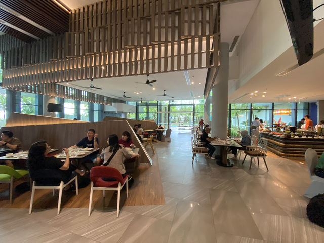 ibis Styles Batam Nagoya: A Fresh, Modern Stay (But Pack Your Snacks)