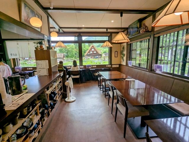 岐阜 | 花水木白川，白川鄉秘境喫茶店推薦。