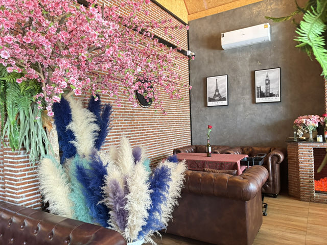 Materna Cafe and Bistro