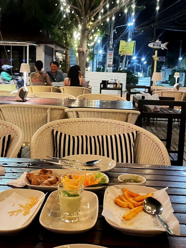 The resort vintage club ร้านลับกาญจนบุรี