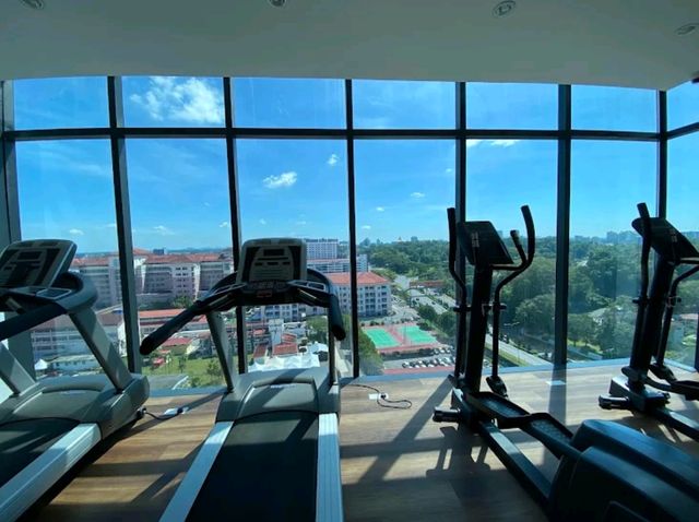 “Regatta Suites Kuching – Affordable Comfort Near the Heart of the City”