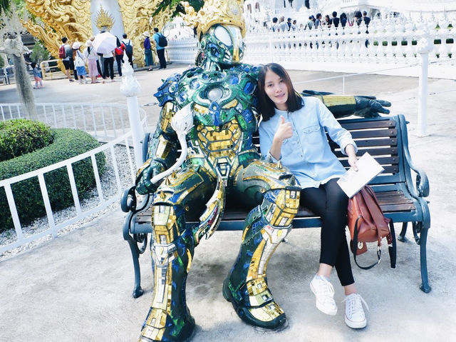 วัดร่องขุน เชียงราย 