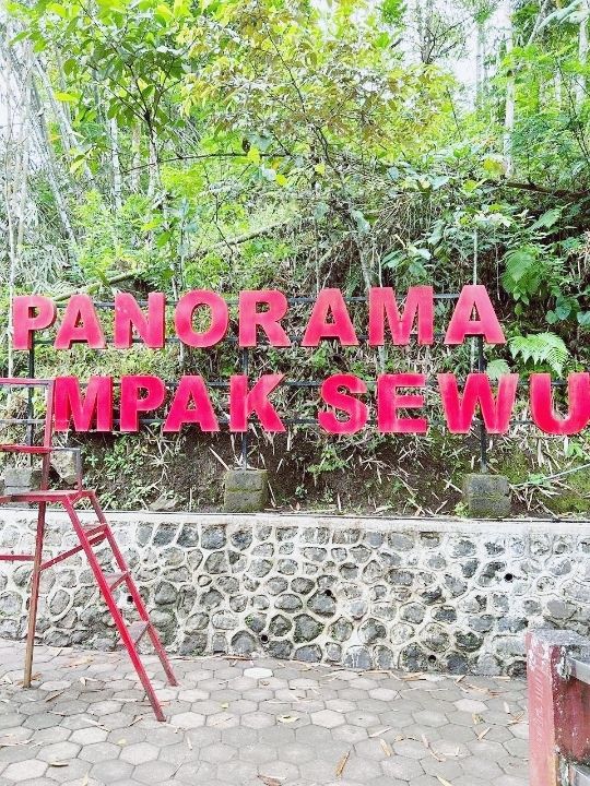 Tumpak Sewu: Where a Thousand Falls Create One Dream